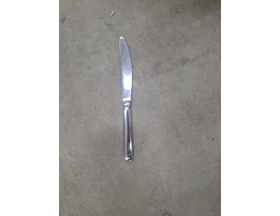 Dinner Knives, Stainless, Quantity To Tub

Sold ...