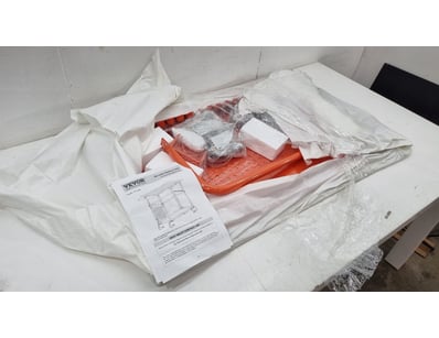 VEVOR Model WT600 Moveable Welding Table - Profess...
