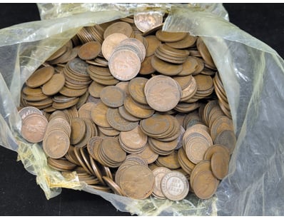 8.9KG COLLECTION OF AUSTRALIAN PENNY AND HALF PENN...