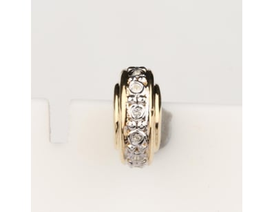 The Sterling Collection - Pendants, Rings, Brac... - Lot 305