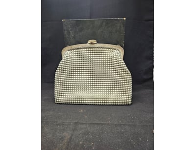 OROTON BEADED EVENING BAG WITH ORIGINAL BOX.

It...