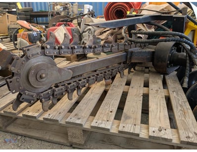 Mini Loader 4' Trencher

S/N: H7695

Note: Said ch...