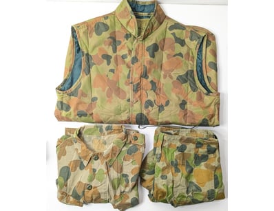 Historic Arms & Militaria (A1000) - Lot 587