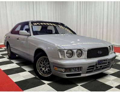<b>1995 Nissan Gloria Gran Turismo - White - 24,98...