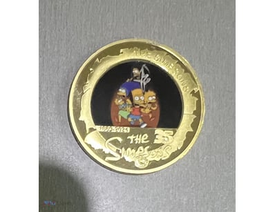 1989-SIMPSON GOLD PLATED COLOURFUL MEDALLION  



...