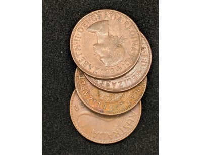 COLLECTION OF 1962 AUSTRALIAN PENNIES

Condition...