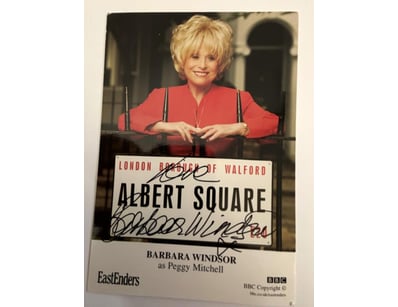 Mancave & Memorabilia (A986) - Lot 4006