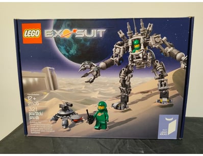 **UNRESERVED** LIFETIME COLLECTION OF LEGO PART... - Lot 657