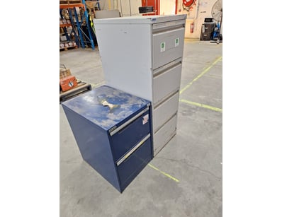 Lot containing two filing Cabinets, 

DIMENSIONS...