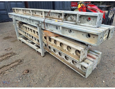 Steel Construction Beams 
Manufacture Year: Unknow...