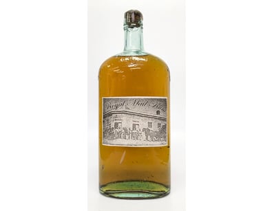 VINTAGE SPIRIT RUM BOTTLE WITH ORIGINAL STOPPER

I...
