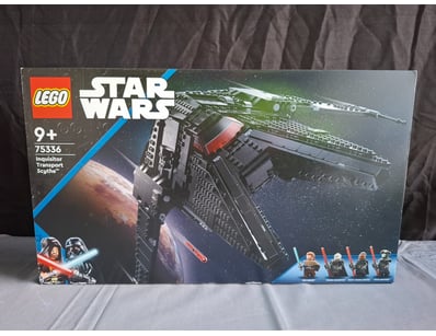 **UNRESERVED** LIFETIME COLLECTION OF LEGO PART... - Lot 257