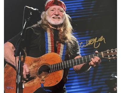 WILLIE NELSON SIGNED PHOTO 

Willie Nelson Persona...