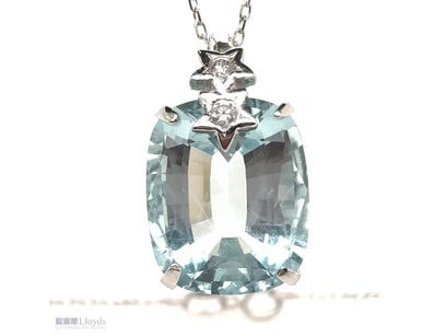 18CT WHITE GOLD (XRF TESTED) AQUAMARINE AND DIAMON...