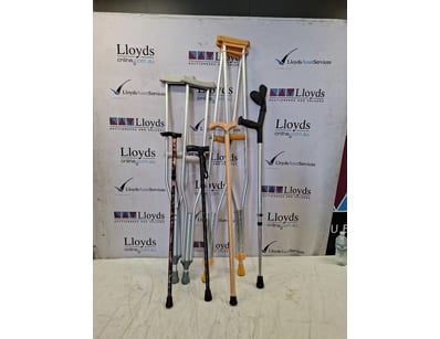 UNRESERVED Airport - Lost Property (A980) - Lot 413