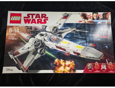 **UNRESERVED** COOKIE'S LIFETIME COLLECTION OF ... - Lot 537