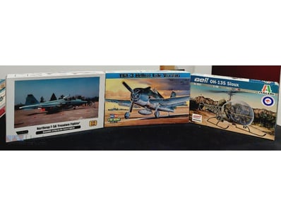 VINTAGE AIRCRAFT MODEL KIT COLLECTION - THREE BOXE...