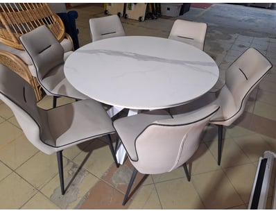 House & Homewares (A999) - Lot 1706