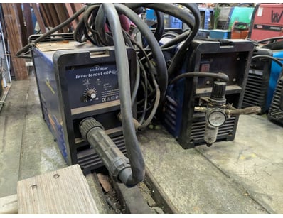 2x Weldstar Welder Invertercut 40P

Note: working ...