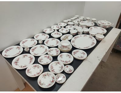 Antique, Vintage & Rugs (A1001) - Lot 3105