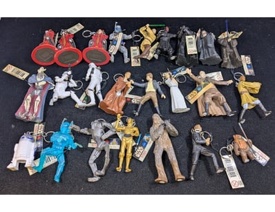 UNRESERVED Trading Cards, Gaming & Collectables... - Lot 130