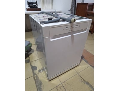 Whitegoods & Appliances (A1001) - Lot 2809