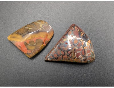 85.2CT QUEENSLAND BOULDER OPALS

655266+161

...