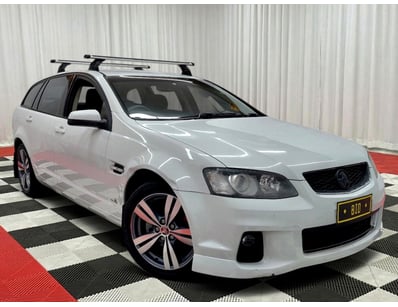 <b>2011 Holden Commodore VE Omega Wagon - White - ...