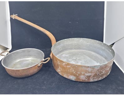 Antiques, Vintage & Interior Treasures (A1004) - Lot 560