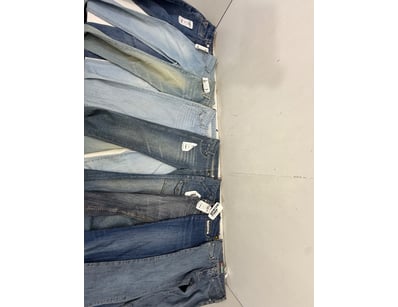 Entire Vintage Clothing Store Liquidation (ON11821) - Lot 74