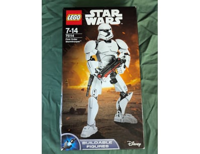 **UNRESERVED** LIFETIME COLLECTION OF LEGO PART... - Lot 184