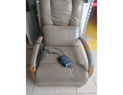 House & Homewares (A1003) - Lot 1472