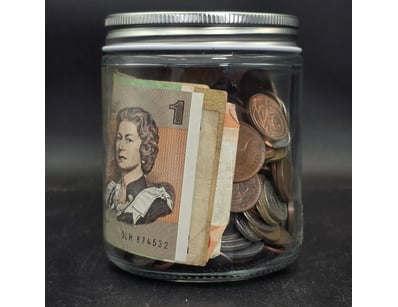 WORLD BANK NOTES AND COINS, VARIOUS DATES AND DENO...