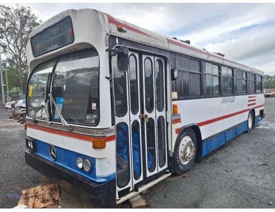 Mercedes Benz Bus 

Year: Unsighted 
Make: Merc...