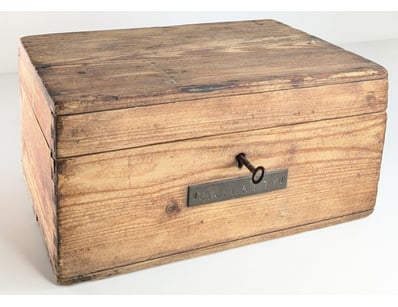 Historic Arms & Militaria (A991) - Lot 7016