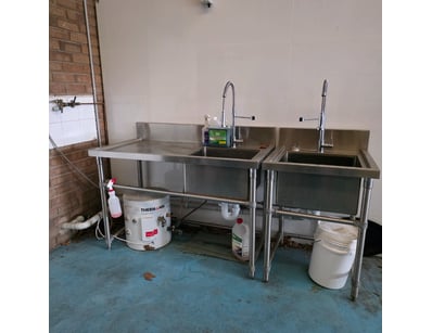Commercial Seafood Restaurant Equipment (SAA1001) - Lot 4716