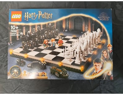 **UNRESERVED** COOKIE'S LIFETIME COLLECTION OF ... - Lot 929