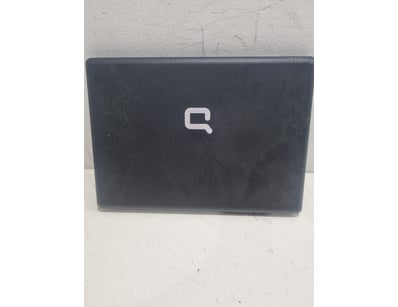 Compaq laptop,blackmodel:unkwown serial : CND8021K...