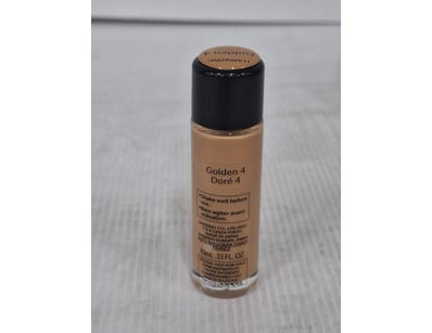 Shiseido, Syncro Skin Glow, Luminizing Fluid Found...