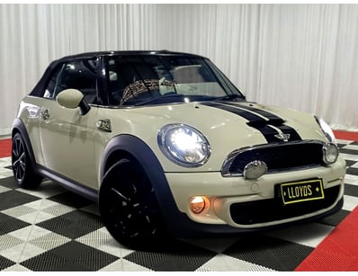 <b>2012 Mini Cooper Hatch - Cream - 179,940km - Au...