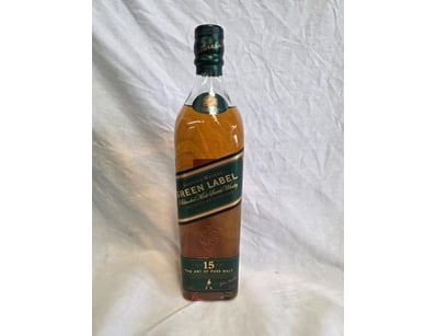 Johnnie Walker Green Label Aged 15 Years Blended M...