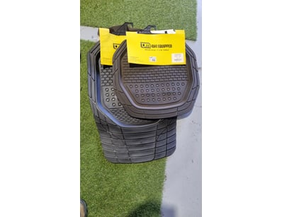 MOSTLY UNRESERVED 4x4 WORKSHOP BUSINESS CLOSURE ... - Lot 28