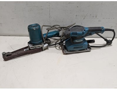 Makita orbital sander kit comprising two, includin...