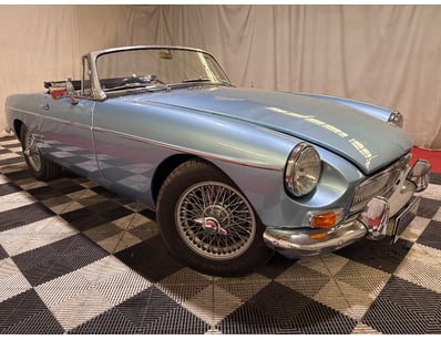 Classic, Muscle & Barn Finds - Lot 222