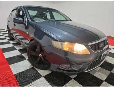 Passenger, Luxury & Commercial Vehicles Auction - Lot 1000