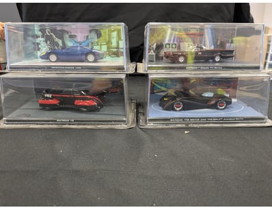 SET OF EAGLEMOSS BATMAN CARS

1X Batman #5
1X D...