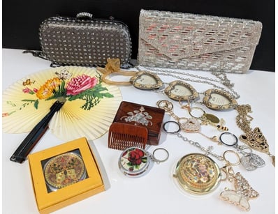 The Curio Collection (A983) - Lot 1037