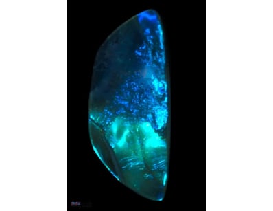 5.8 CARATS LIGHTNING RIDGE BLACK OPAL DOUBLET   

...
