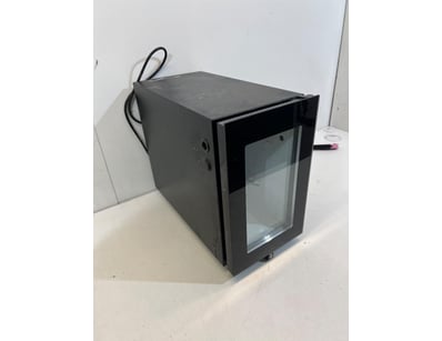 Commercial Furnishings & Kitchen Gear (VICA987) - Lot 1037