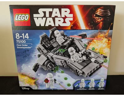 UNRESERVED COOKIES LIFETIME COLLECTION OF LEGO ... - Lot 526